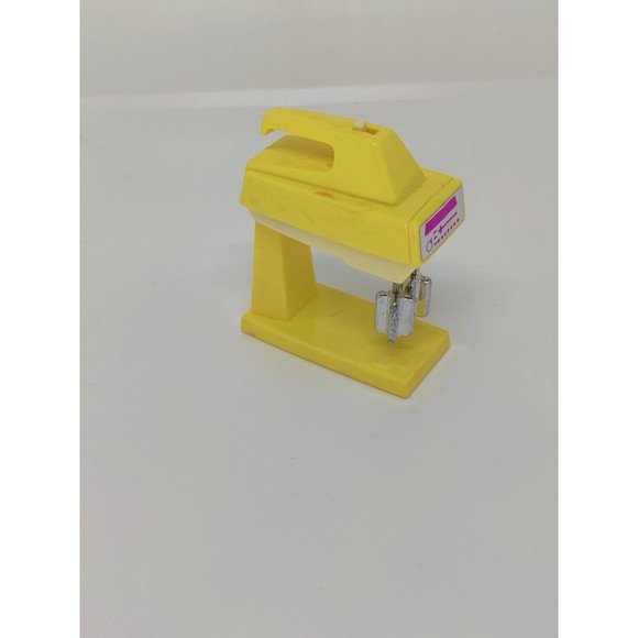 Vintage Barbie 1980s Action Accents Stand Mixer Beige Tan Retractable Works Spin - Picture 3 of 7